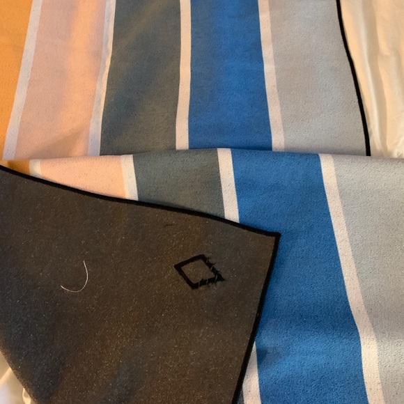 Nomadix Towel - Picture 3 of 4